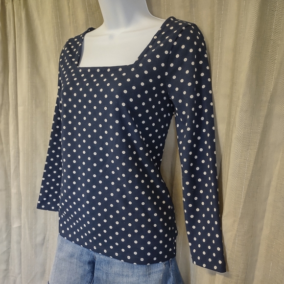 J. CREW Polka Dot Print Woman's Tee. XS - Picture 10 of 12
